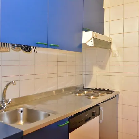 La Maison De Брей-Червінія