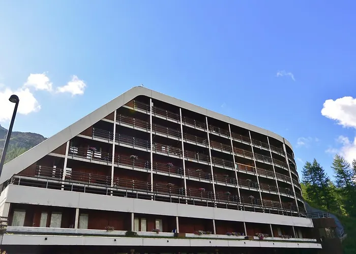 La Maison De بيريوِل تْشيرفينيا